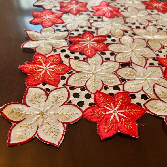 Small holiday table runner.  Off white, red poinsettias with gold stitching. - Picture 3 of 3